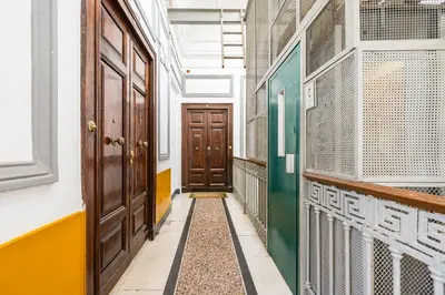 Planimetria di Centrally Located By The Sea Prestigious