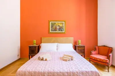 Letto o letti in una camera di Centrally Located By The Sea Prestigious