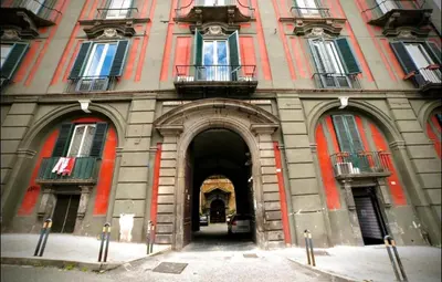 Facciata o entrata di Casa Diva A 5 passi dal Museo Archeologico