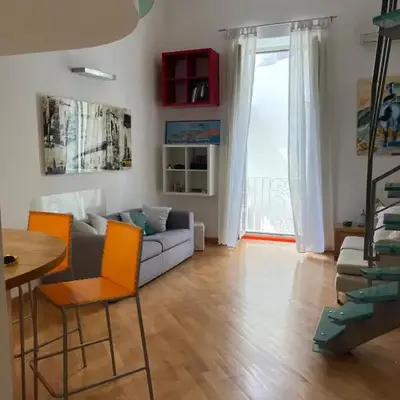 Napolina House - Chiaia