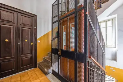 Planimetria di Sunny Panoramic Apartment by Napoliapartments