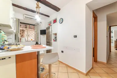 Cucina o angolo cottura di NFA Nikyfigurellapartament