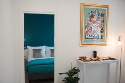 Letto o letti in una camera di AnaMì Harbor Retreat