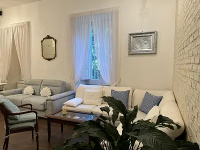 Planimetria di Vomerwood Loft - Luxe and Spacious house in Vomero