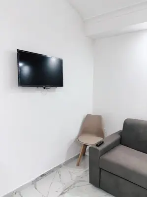 TV o dispositivi per l'intrattenimento presso Domus Napoli Museo