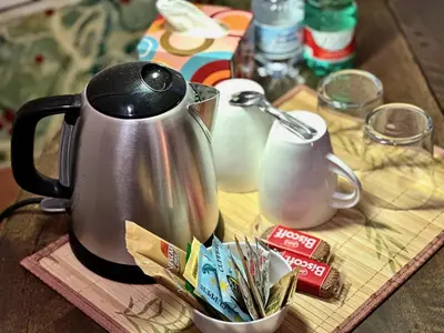 Set per la preparazione di tè e caffè presso Passepartout