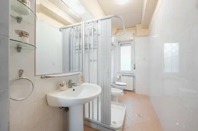 Bagno di Casa Spaziosa, a pochi passi da Metro e Centro