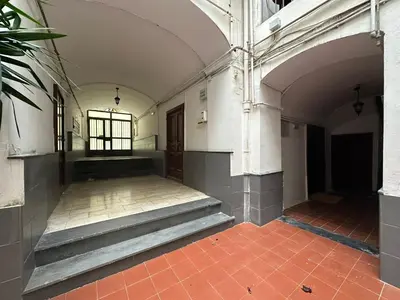 Planimetria di Bilocale a Chiaia vicino a Via dei Mille