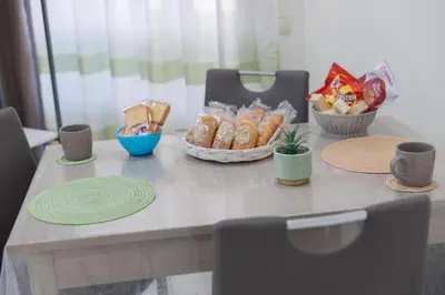 Cibo presso l'appartamento o nelle vicinanze