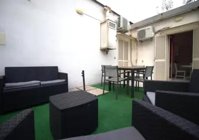 Area soggiorno di Cherry in Better Place