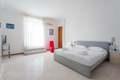 Letto o letti in una camera di Napoli milionaria By Dimorra