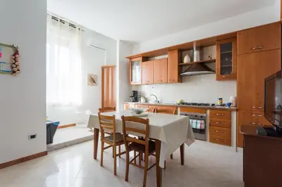 Cucina o angolo cottura di Napoli milionaria By Dimorra
