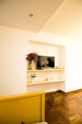 TV o dispositivi per l'intrattenimento presso Bella Sorella Suite Napoli