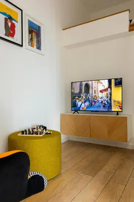 TV o dispositivi per l'intrattenimento presso Vac e veng