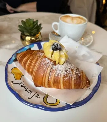 Cibo presso il bed & breakfast o nelle vicinanze