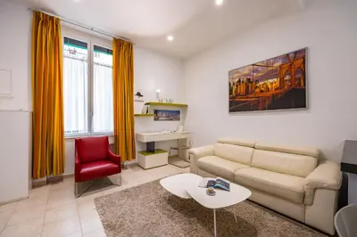 Area soggiorno di Metro Università Apartment by Wonderful Italy