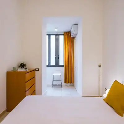 Metro Università Apartment by Wonderful Italy