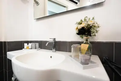Bagno di Don Lope Loft - Via Toledo