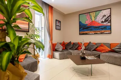 Area soggiorno di Neapolis Lifestyle