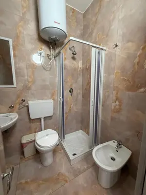 Bagno di VALENTINO 48 napoli centro