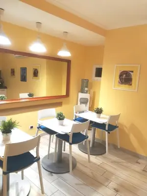 Area soggiorno di CasAlice B&B Napoli