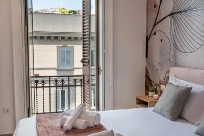 Letto o letti in una camera di Tribeca Retreat Stunning Guest House By the Sea