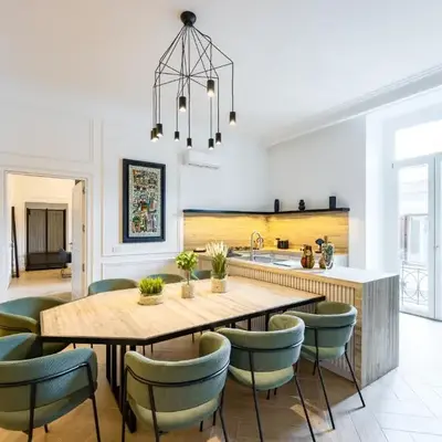 Chic Lifestyle Apartment