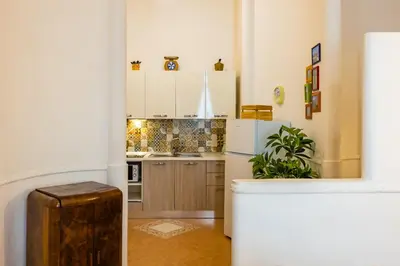 Cucina o angolo cottura di La Casa di Famiglia by NapoliApartments
