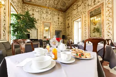 Cibo presso l'hotel o nelle vicinanze