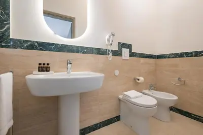 Bagno di Molo Angioino Suites