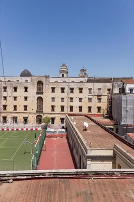 Attività di tennis o squash presso l'appartamento o nelle vicinanze