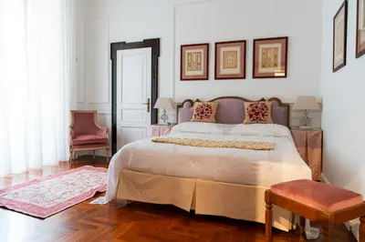 Letto o letti in una camera di Derah Ari- Via Carlo Poerio,98