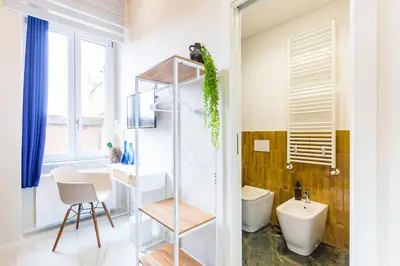 Bagno di Lo Zaffiro Napoli Centro Storico