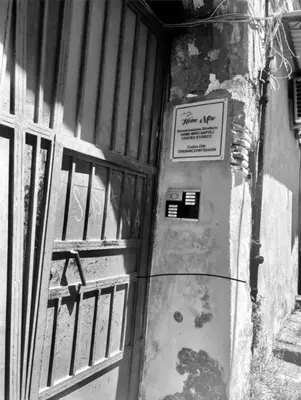 Certificato, attestato, insegna o altro documento esposto da Home Miro - Napoli Centro Storico