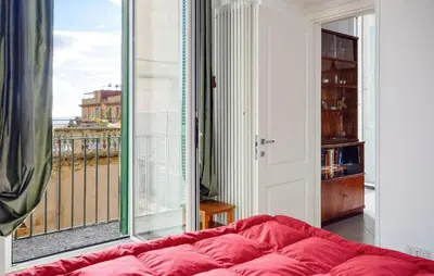 Letto o letti in una camera di Cozy Apartment In Napoli With Wifi