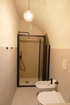Bagno di Casa Salimbeni
