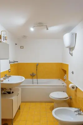 Bagno di Wellness HM al Corso By Dimorra