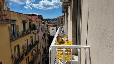 Balcone o terrazza di Scugnizzo Apartment CHIAIA