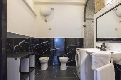 Bagno di la casa sul corso