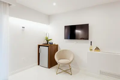 TV o dispositivi per l'intrattenimento presso Atri Rooms Centro Storico Napoli
