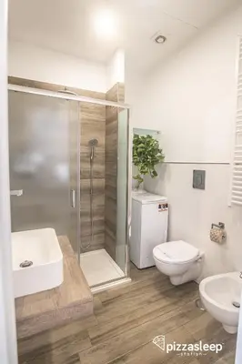 Bagno di pizzasleep Station