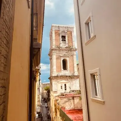 Ai Piedi del Campanile