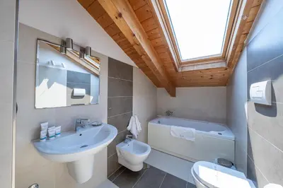 Bagno di NAP Luxury Apartment