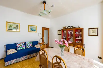 Area soggiorno di Casa MariaPia al Vomero by Napoliapartments