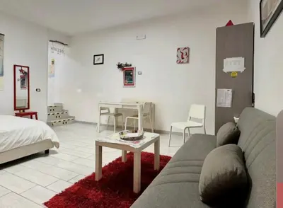Area soggiorno di Napoli Magica