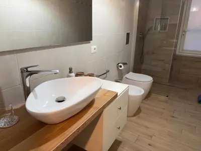Bagno di L'Arco dell'Anticaglia