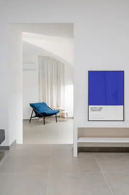 Area soggiorno di Cariati Blue a Chiaia, Piazza Plebiscito e Mare a piedi
