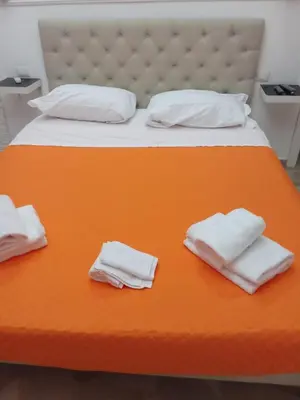 Letto o letti in una camera di Versace 3