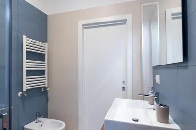Bagno di Piazza Dante CASA DI GIO'
