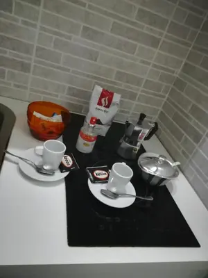 Set per la preparazione di tè e caffè presso Stella Diana